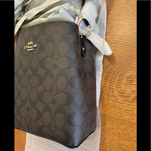 Coach Small Town Bucket Bag - Picture 5 of 9